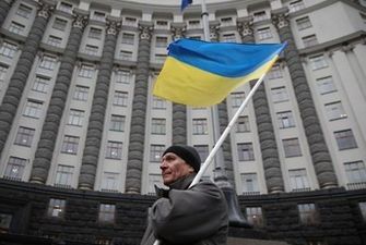 Помочь Путину: как украинские "профессионалы" ведут Украину к кризису/Проблемы могут начаться после ввода в строй "Северного потока-2"