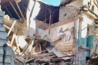 Войска РФ разбомбили школу на Днепропетровщине