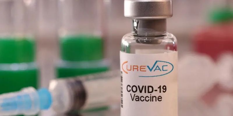 Вакцинация украинцев от COVID-19 в Европе: правила и особенности