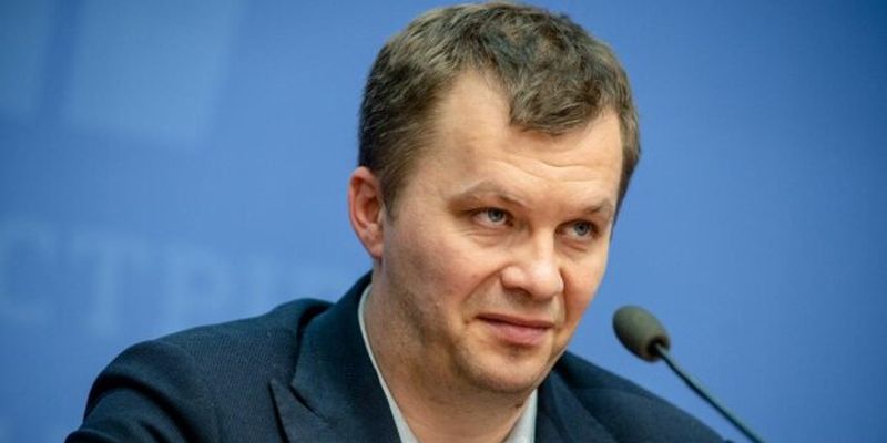 Міністр Тимофій Милованов хоче отримати премію в 1630%: божевільний подарунок собі під Новий рік