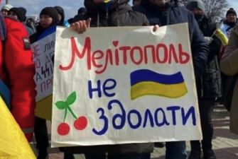 «Референдум» на Запоріжжі: рашисти привезли масовку з Криму