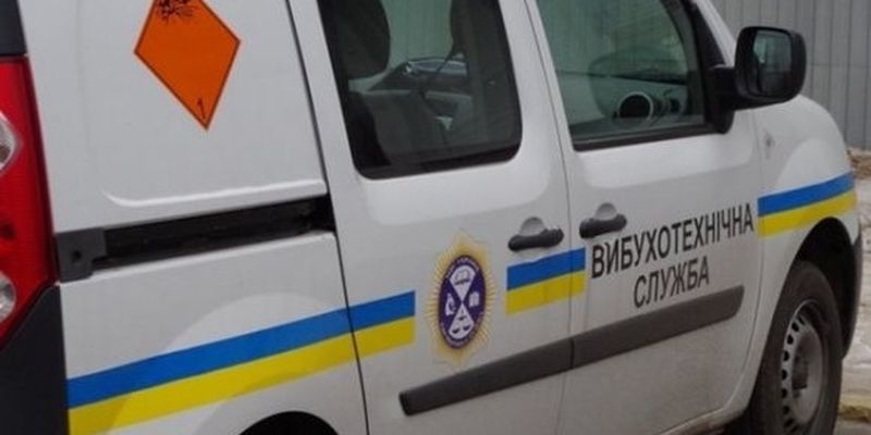 Полиция проверяет информацию о «заминировании» школ во Львове