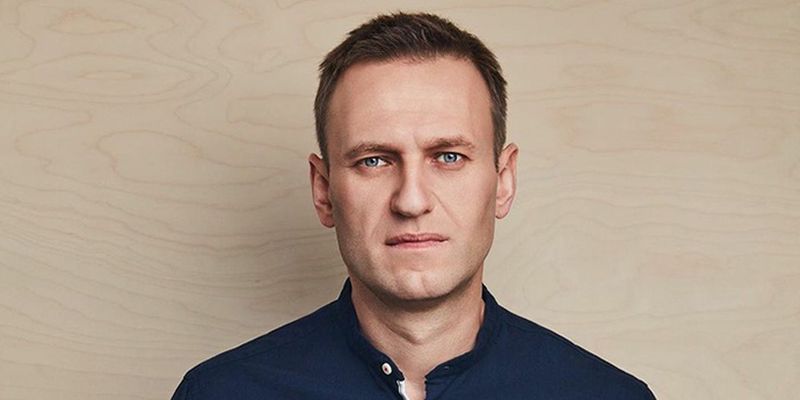 Навальный рассказал, кто может остановить «спятившего деда Путина»