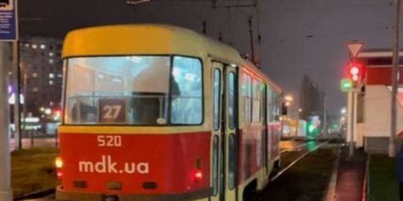 "За***ли эти дол****бы": в Харькове кондуктор обматерил пассажиров и заявил, что они пользуются фейковой "Дією"