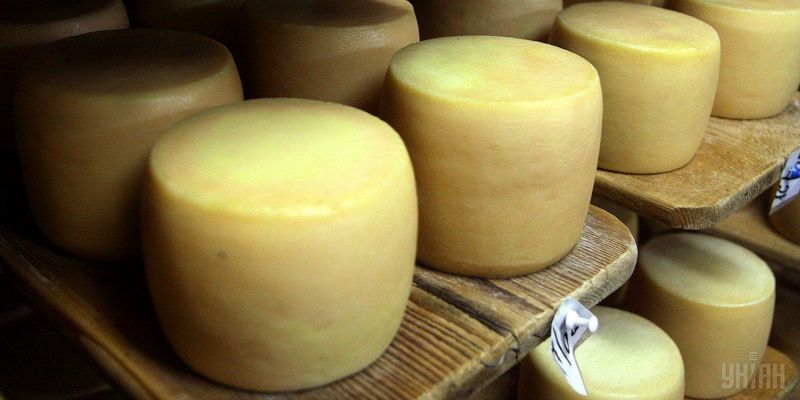 Дешевле 220 гривен за кило не будет: украинские сыровары поднимают цены на свою продукцию