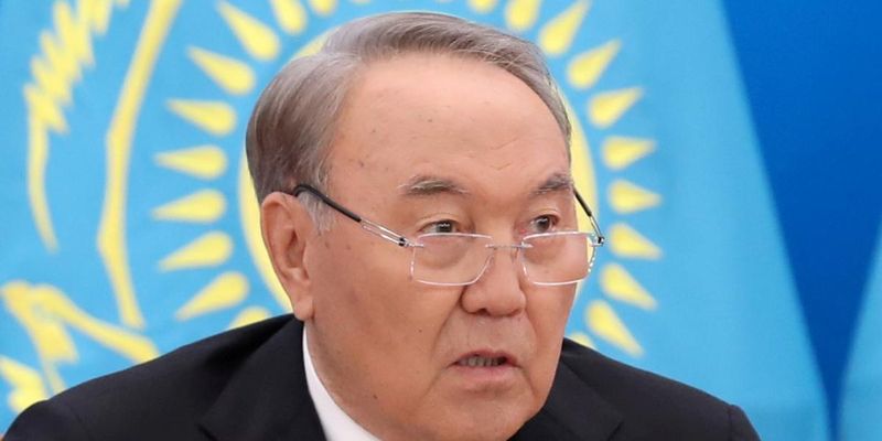 Аналітик оцінив ймовірність нападу Росії на Казахстан після відставки Назарбаєва