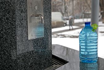 В Киеве заработали 27 бюветов: где можно набрать воду