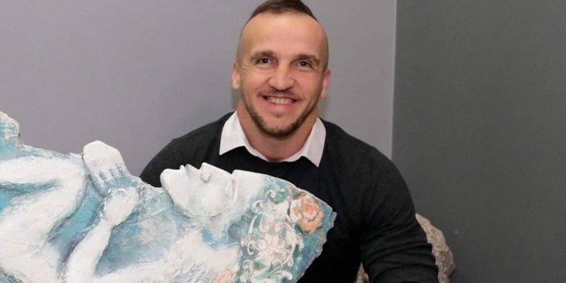 Українця, який малює Гданськ, номінували на титул “Людина року-2020” в Польщі