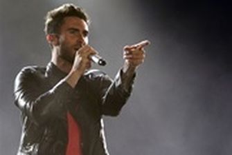 Солист группы Maroon 5 в третий раз стал отцом - СМИ