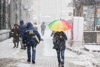 Будет валить целый день: киевлян предупредили о мощном снегопаде