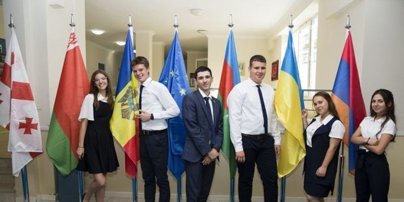 Українців запрошують до Європейської школи – навчання безкоштовне