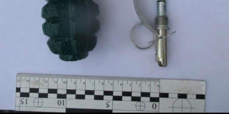 В Запорожье на территории детсада мужчина угрожал взорвать гранату