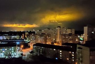 Как ядерный взрыв: раскрыта тайна невероятного сияния над Киевом. Фото