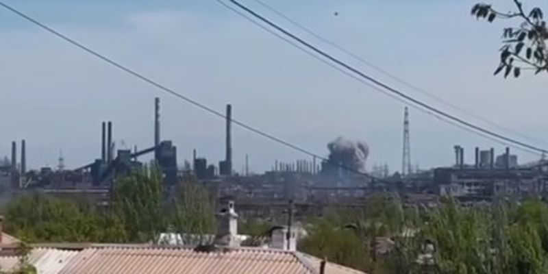 На "Азовсталь" опять падают сверхтяжелые бомбы - погибли 15 молодых украинок: видео