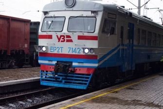 На Львовщине поезд задавил подростка: детали трагедии