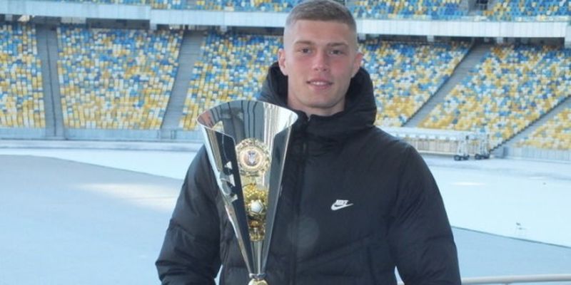 Довбык - лучший футболист года в УПЛ по версии «Команды №1»
