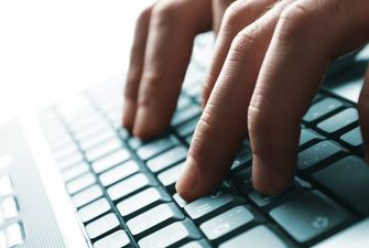IT-фахівці у Міжнародний день протистояння кібербулінгу дали поради людям, які стали жертвами цькування в інтернеті