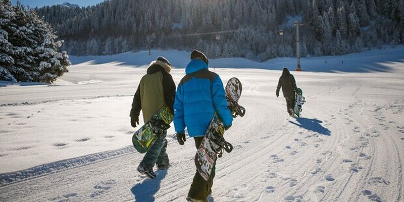 Гірськолижний курорт «Казкова Поляна» готується до відкриття зимового сезону