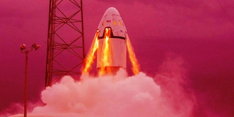 SpaceX опубликовала кадры испытаний своего нового Crew Dragon
