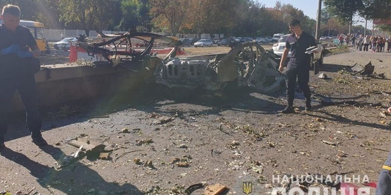 В Днипре в результате взрыва автомобиля погибли 2 человека