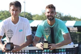 Стаховский с Гранольерсом выиграли теннисный турнир в Ньюпорте