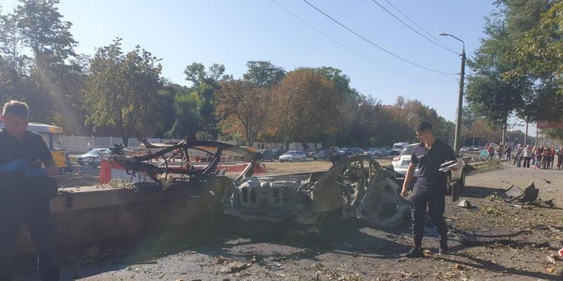 Взрыв автомобиля в Днепре с жертвами: дело расследует СБУ