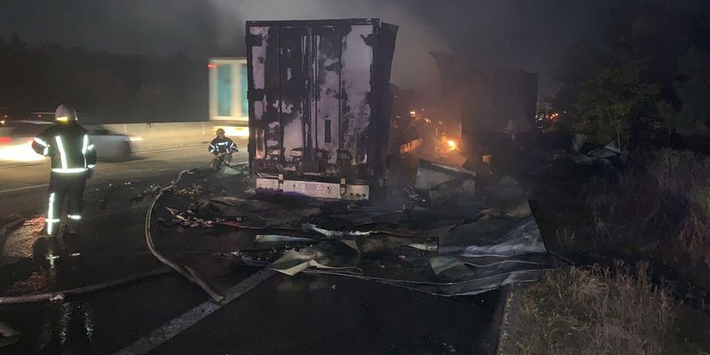 Погиб в огне: на дороге Киев-Одесса произошло смертельное ДТП