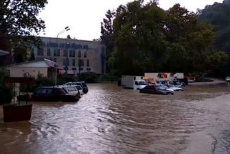 Город-курорт в России ушел под воду: фото и видео потопа