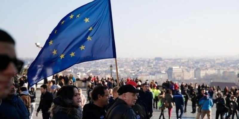 Варшава пригрозила Брюсселю выходом из Евросоюза