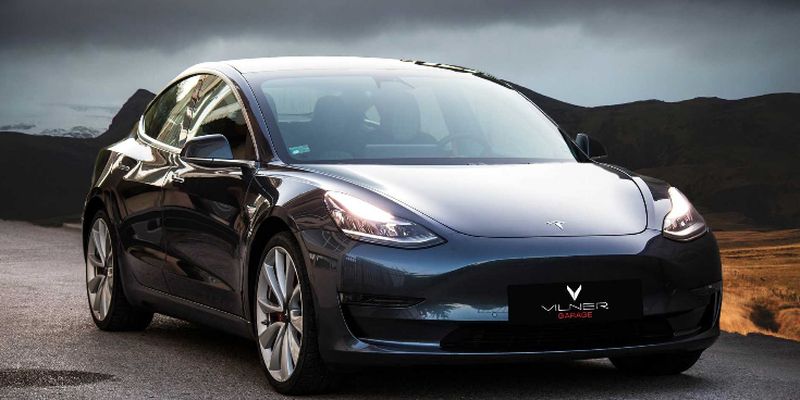 Фото дня: електромобіль Tesla Model 3 отримав унікальний “затишний” тюнінг