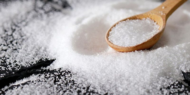Как снизить соль в рационе: советы от нутрициологов