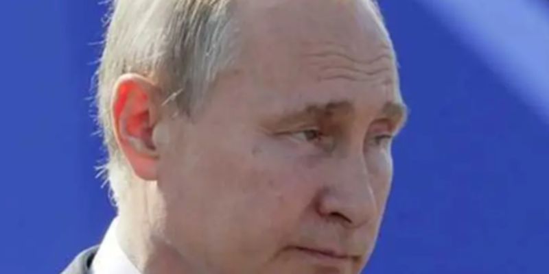 Диктатор очен болен: Арестович рассказал о ночном вызове врачей для Путина