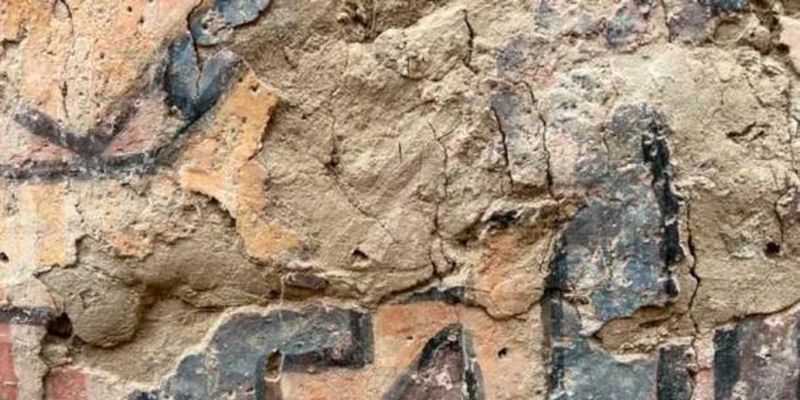Спустя 100 лет: ученые смогли обнаружить пропавшие стенные росписи в Перу