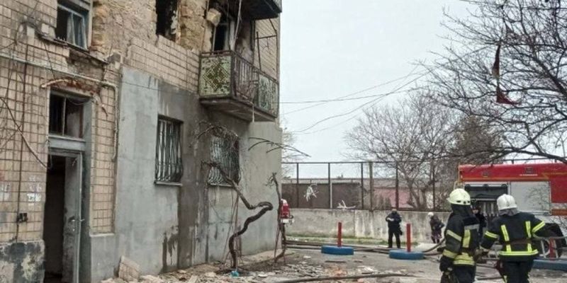 В Одессе в результате взрыва произошел пожар, четверо пострадавших