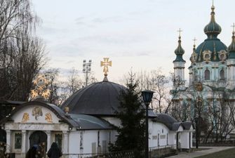 Храм-МАФ возле Десятинной церкви должен быть демонтирован - Ткаченко