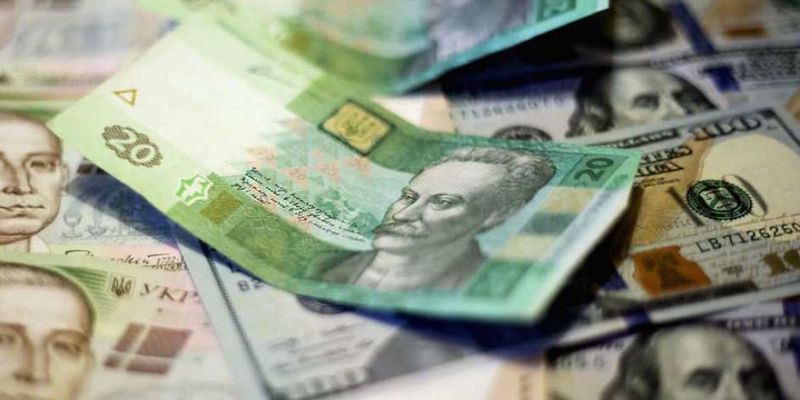 НБУ установил официальный курс на уровне 26,83 гривен за доллар