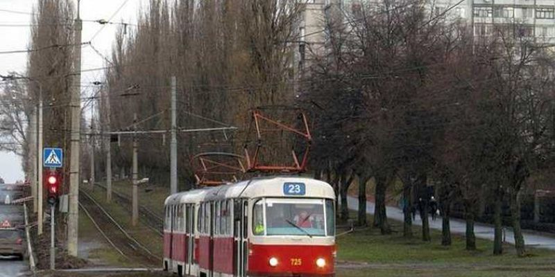 В Харькове загорелся трамвай: люди выпрыгивали на ходу