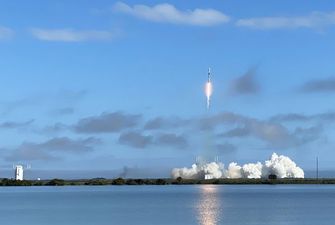 SpaceX знову запускає 60 супутників на орбіту: онлайн-трансляція