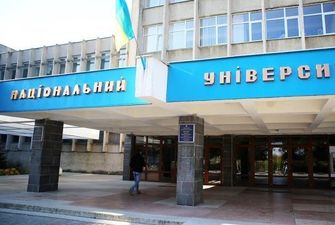 В ужгородском вузе заявляют, что заявление о «дистанционке» написали «фейковые» студенты