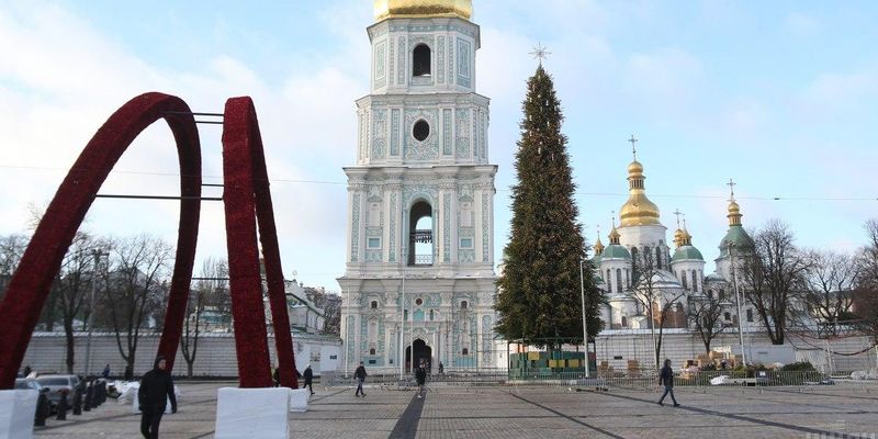 Новий рік у Києві: з'явилося відео підготовки до свят у столиці