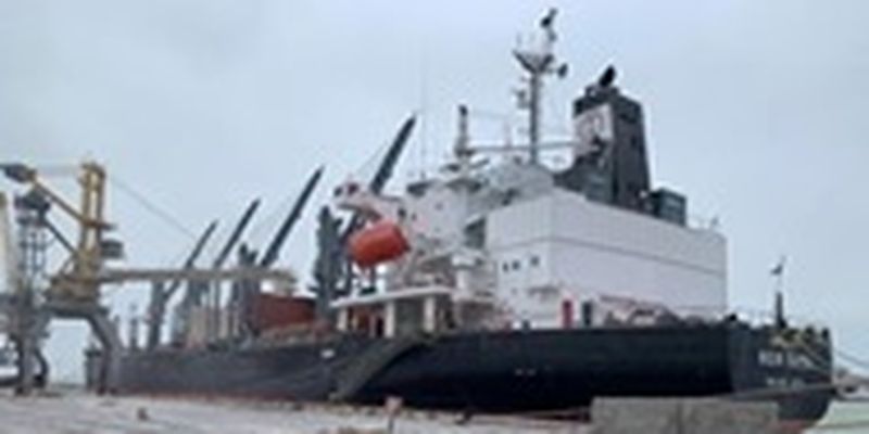 Украина готовит к отправке еще три судна с зерном