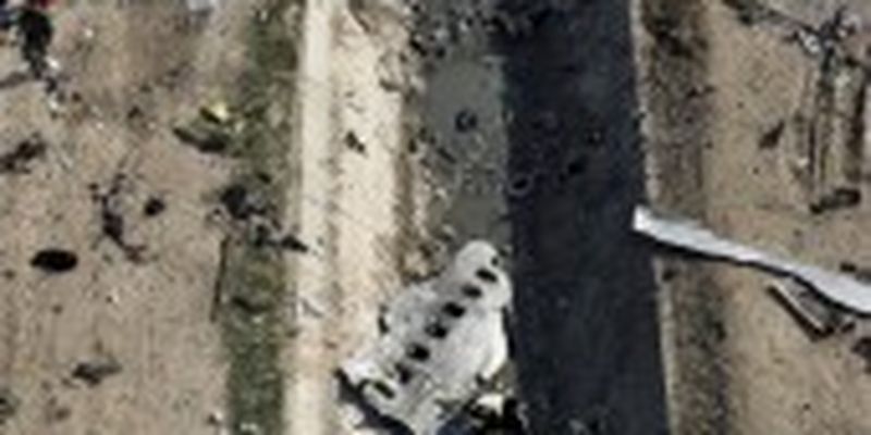 Катастрофа літака МАУ: звинувачення у причетності до збиття літака висунули 10 іранцям