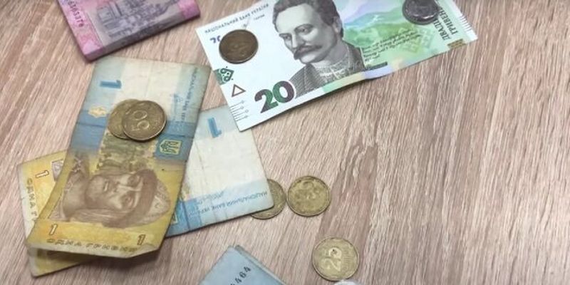 Українці можуть отримати 10 тисяч гривень – за що видають цю допомогу