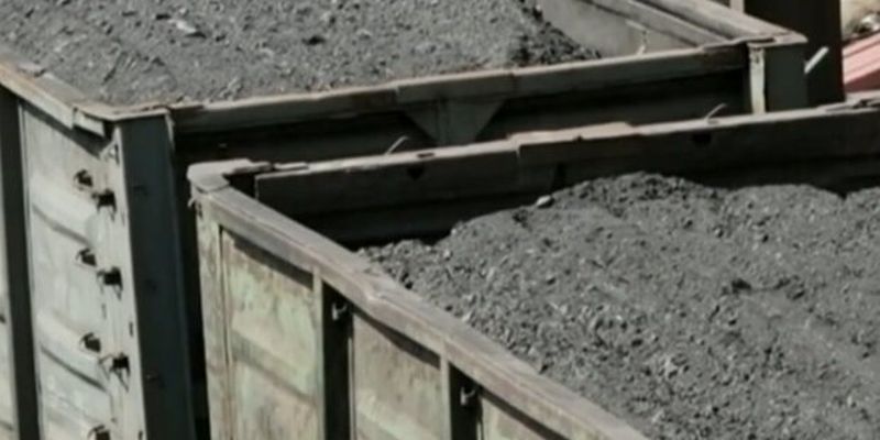 Уголь на государственных ТЭС остался на считанные дни - Омельченко