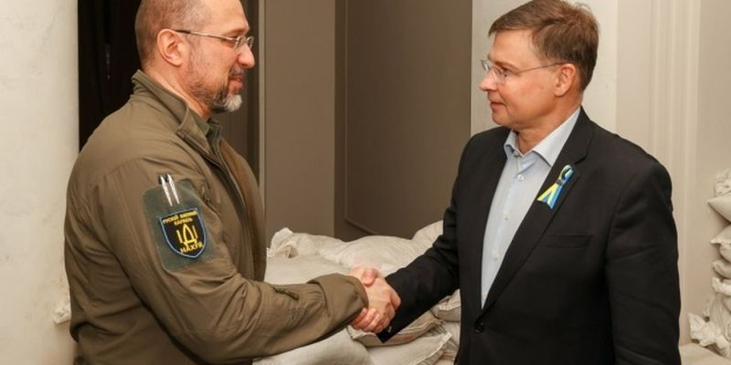 Шмыгаль встретился с вице-президентом Еврокомиссии Домбровскисом
