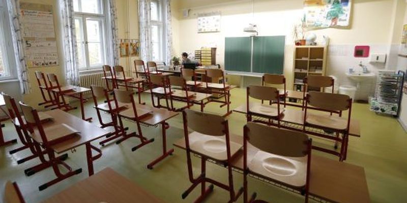 Освіта на карантині: як навчатимуться школярі у різних зонах після канікул