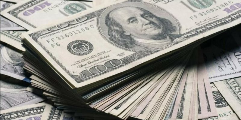 Обменники отказываются принимать доллары: какую валюту не возьмут