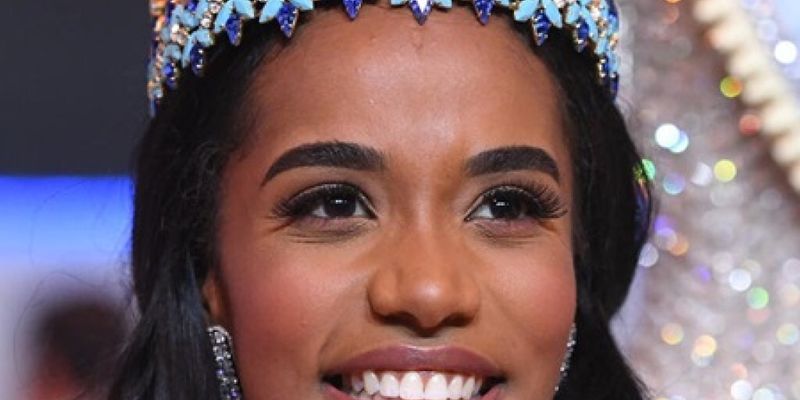 "Мисс Мира 2019": победительницей стала Тони-Энн Сингх с Ямайки