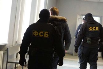 ФСБ заявила про затримання трьох «українських шпигунів»
