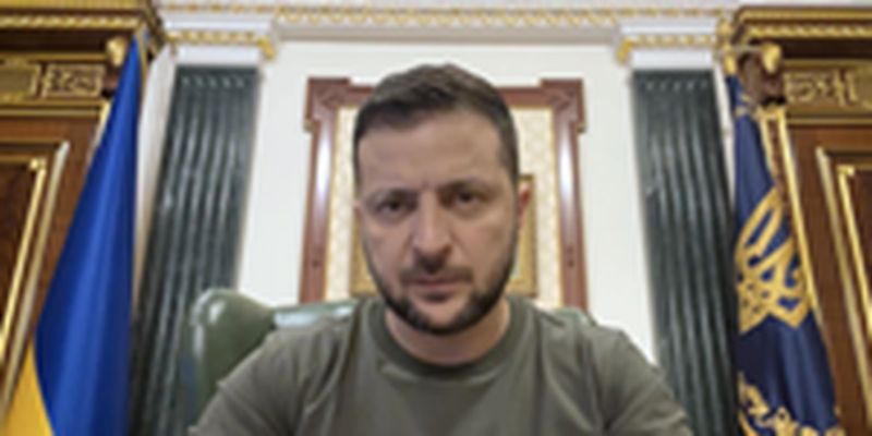 Зеленский прокомментировал "хлопки" в Крыму